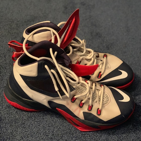 USA LeBron Soldiers - Picture 2 of 3